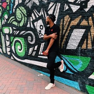 Meet your Posher, Barrington